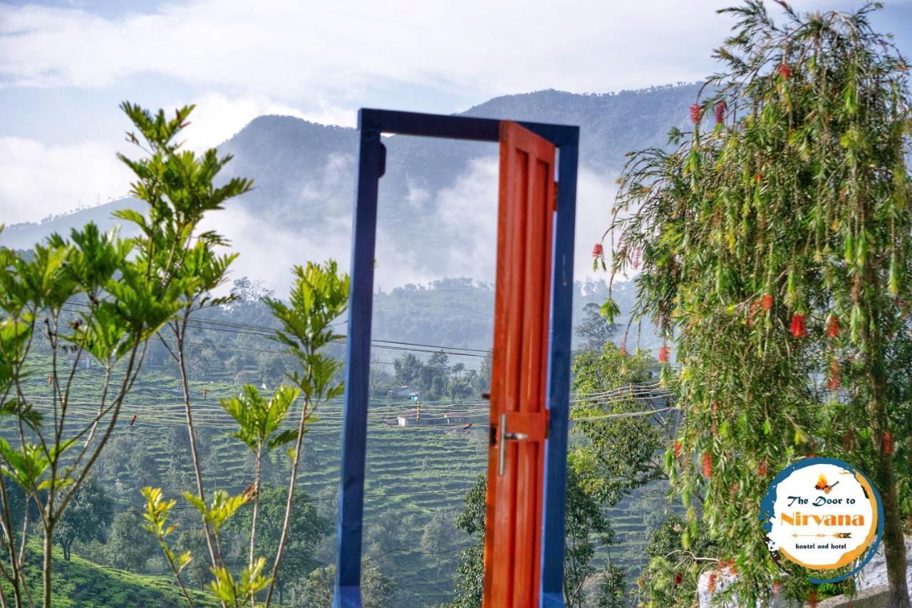 The Door To Nirvana Backpackers Hostel コタジリ エクステリア 写真